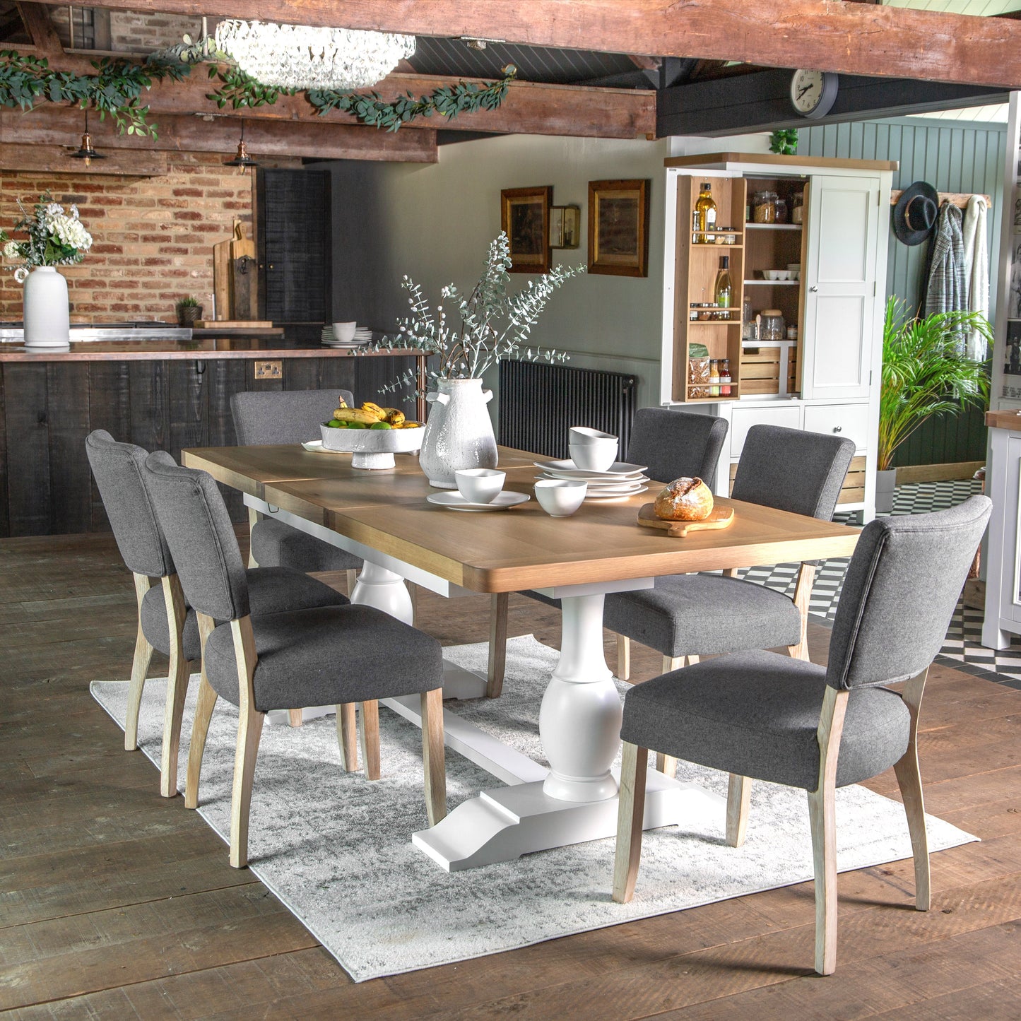 Dorset White Painted 1.6m Butterfly Extending Table