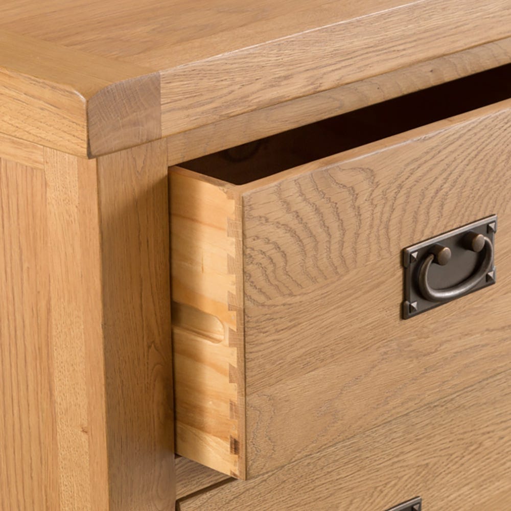Winchester Oak 2 Over 3 Chest
