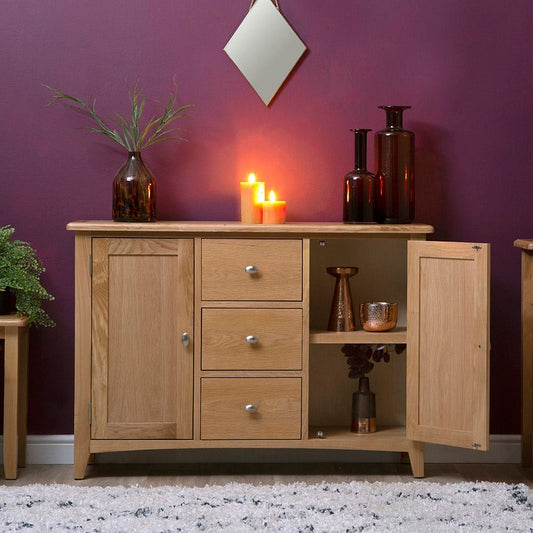 Gloucester Oak 2 Door 3 Drawer Large Sideboard